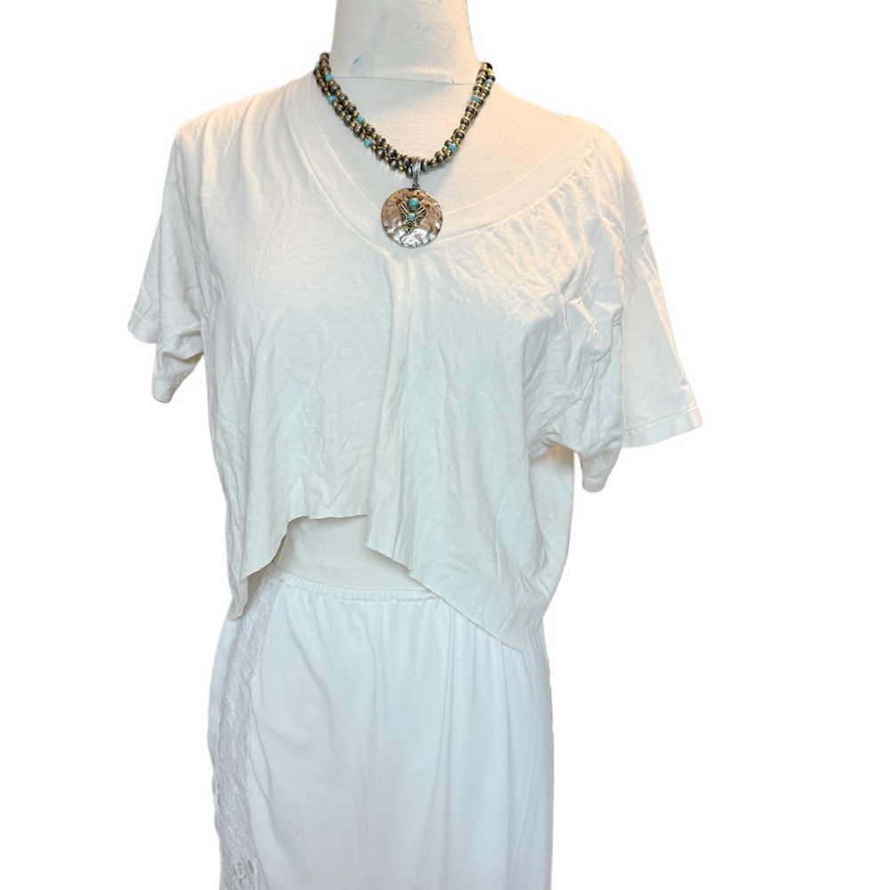 Munsingwear white cropped v neck t shirt Women's White Top Sz l cotton